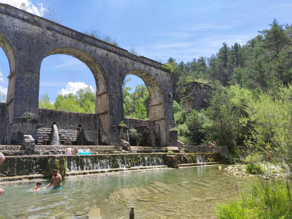 Apartamento Luga Castiello de Jaca Extérieur photo